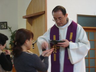 Fr_Shibata031130.jpg