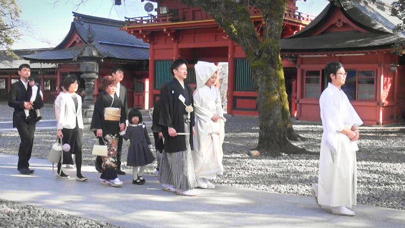 「結婚式のビデオ屋さん」西村